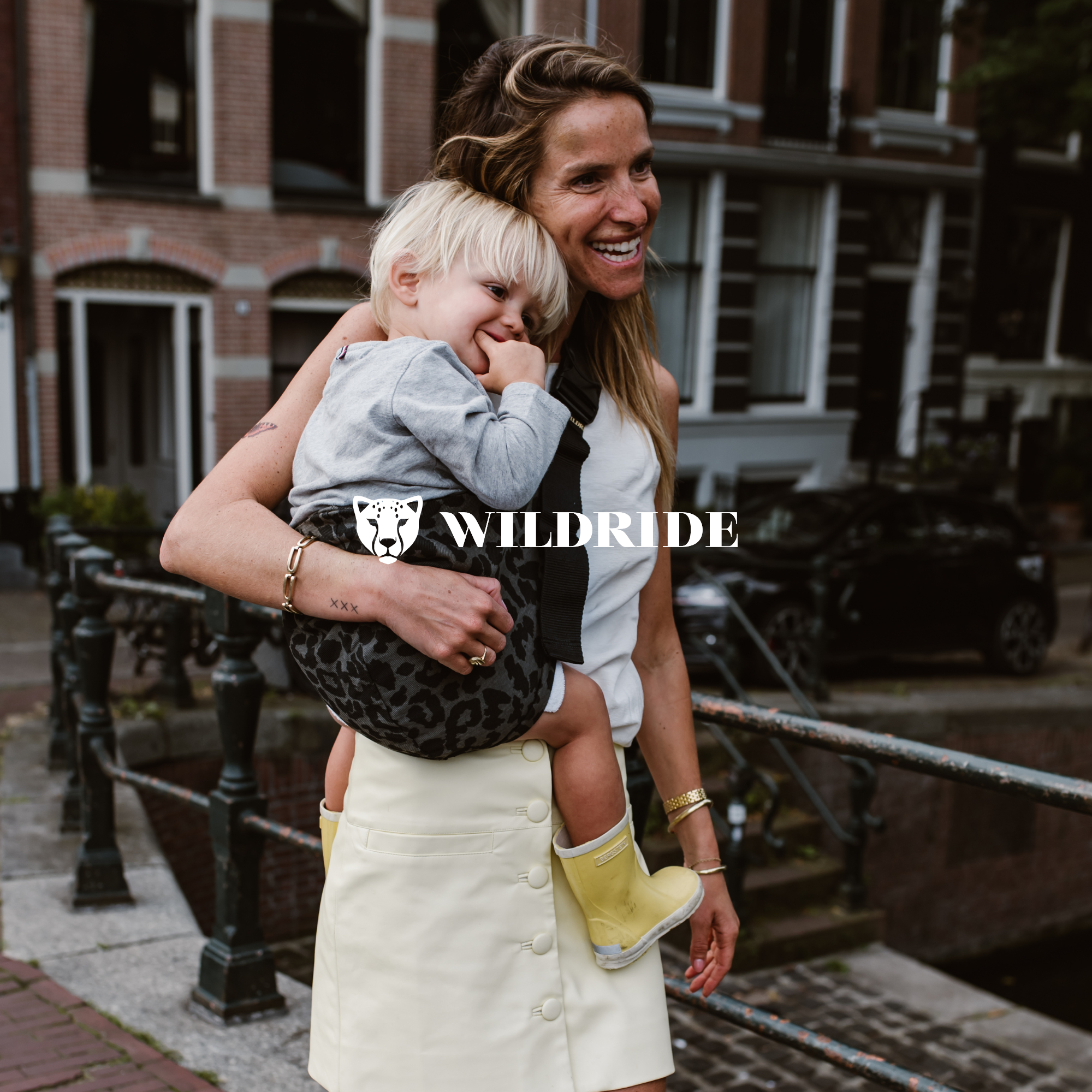 Toddler carrier leopard print grey | Wildride – Wildride USA
